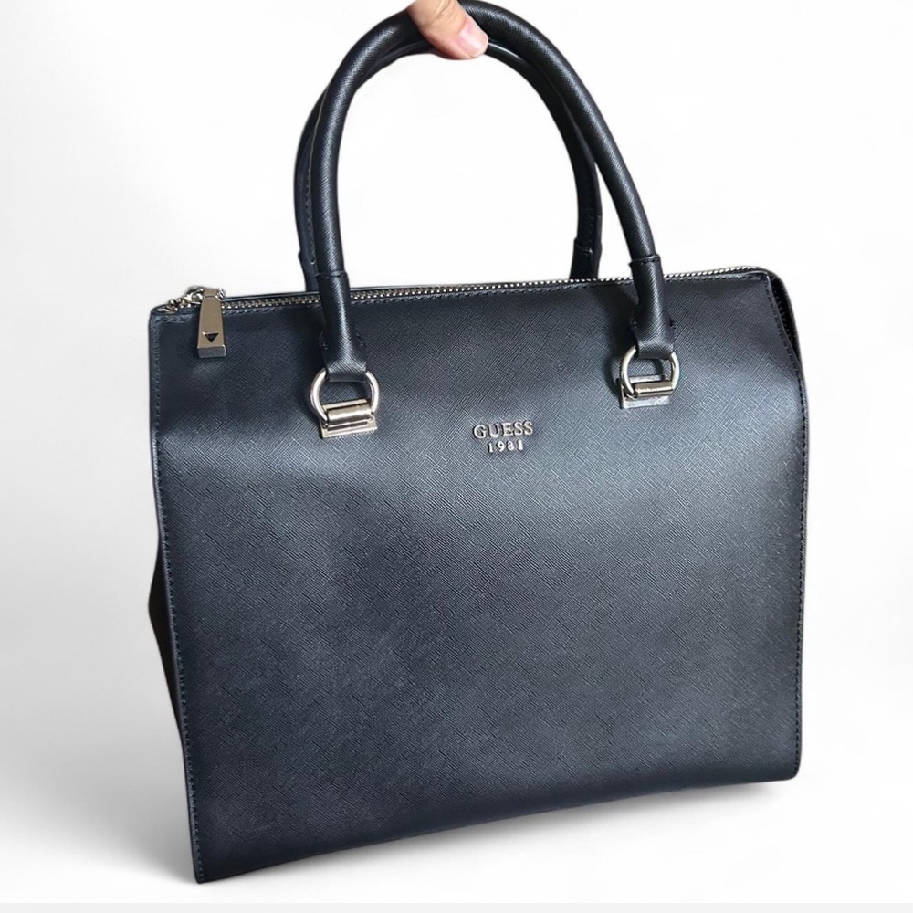 GUESS Women's Handbag